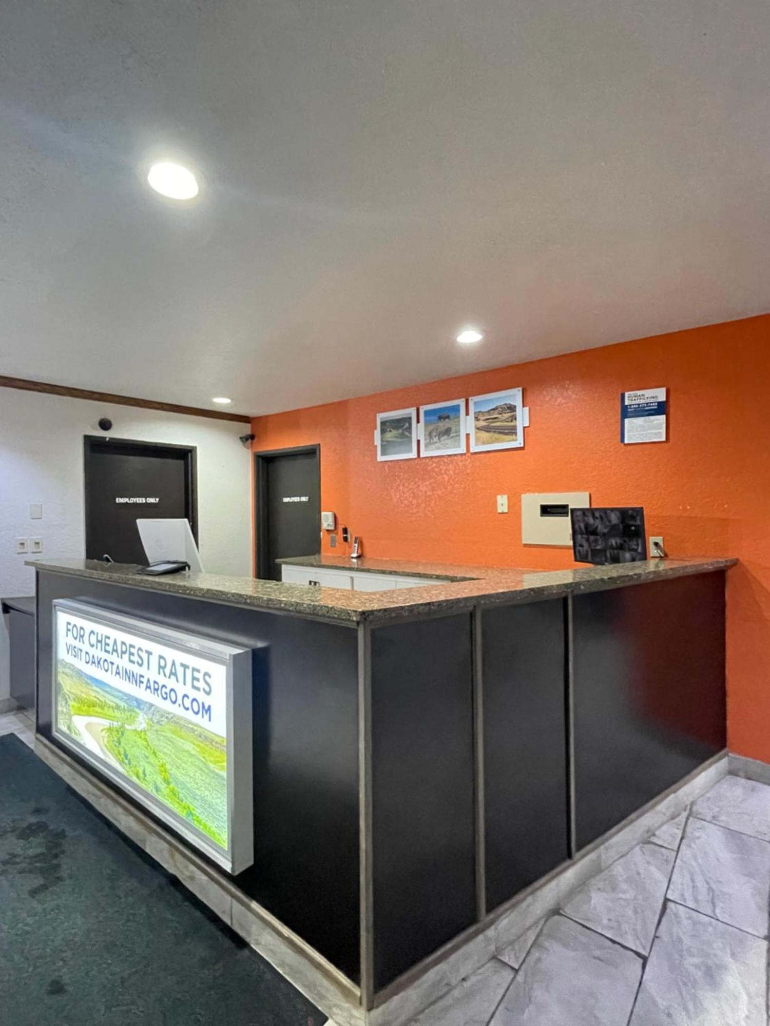 Dakota Inn Fargo Extérieur photo