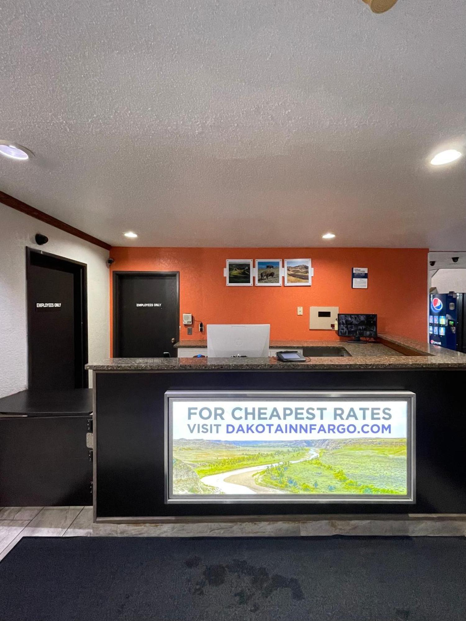 Dakota Inn Fargo Extérieur photo
